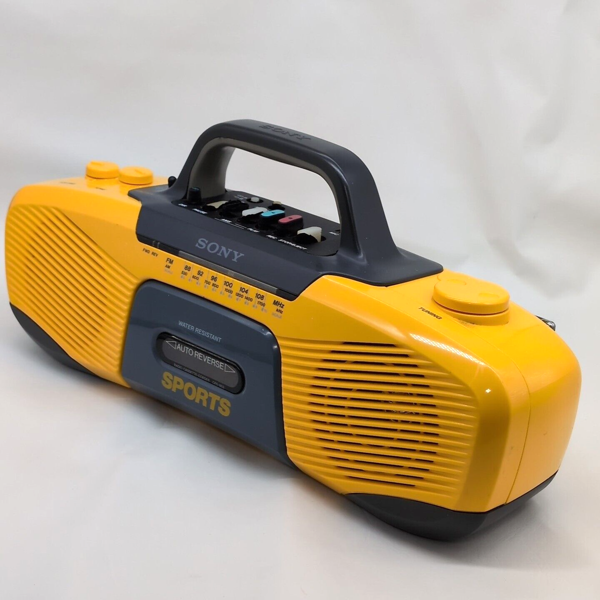 Sony Sports Boombox CFS-903 Yellow Water Resistant AM/FM FOR PARTS