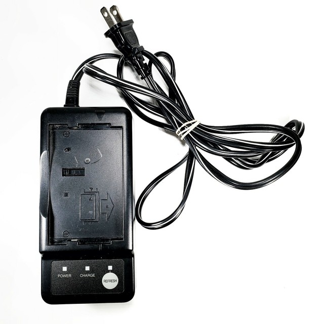 Genuine Hitachi Vmac85a Camcorder Battery Charger 120v E145554 Lr94923 Class 2 for sale online