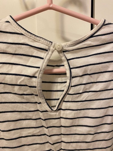 H&M Mädchen Langarm Rüsche vorne Baumwolle Shirt Größe 3-4T weiß schwarz gestreift - Bild 6 von 8