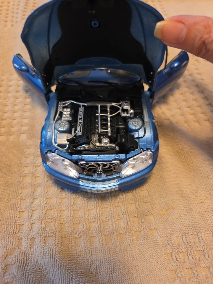 宝马 M Roadster 1/18 比例压铸模型 - 蓝色 - 布拉戈跑车 免费 SH,请阅读 — 第 2/4 张图片