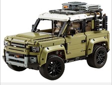 Technic 42110 Land Rover Defender 2573 Pieces Brand New Sealed in Box