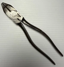 Vintage Red Devil Tools No. 1050 - 8-1/4" Long Lineman's Pliers Made in USA Tool