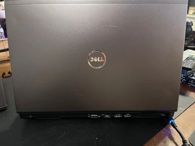 Bonita Laptop Dell Precision RÁPIDA Windows 7 64 Pro 128GB SSD/320HD, 16GB,DVD,Gamer Foto 3 de 4