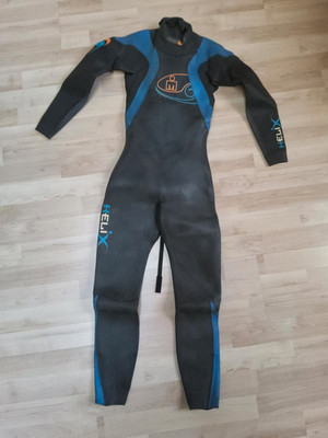 Blueseventy Helix Ironman Neoprenanzug Triathlon Freiwasser