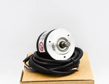 1PC Autonics Incremental Rotary Encoder E40S6-360-3-N-24 New In Box *wq