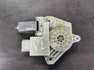 #10 BMW 5er G30 G31 LCI Fensterhebermotor Motor Fensterheber vorne links 5A50894