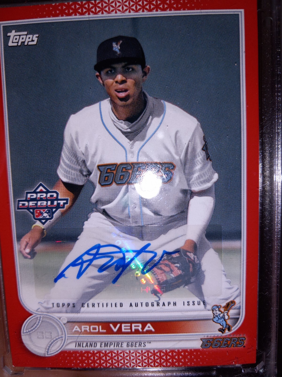 2022 topps pro debut arol vera auto red /10