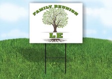 LE FAMILY REUNION GR TREE 18 in x24 in Yard Sign Road Sign with Stand