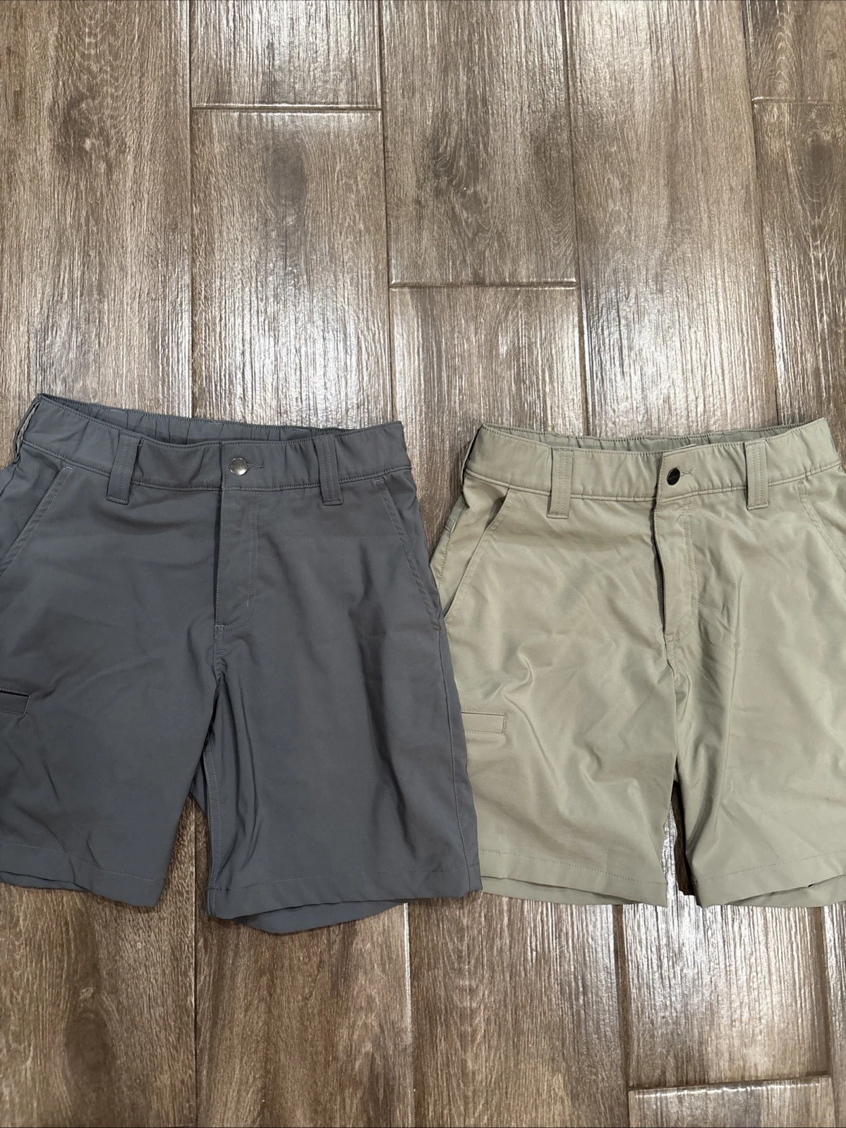 Carhartt Men’s Size S Performance Quick Dry UV Protection Shorts Beige & Gray