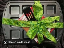 New Pampered Chef Brownie Pan