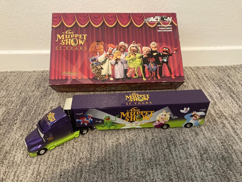 2002 NASCAR Muppet Show 25th Anniversary 1/64th Action Hauler Semi Diecast.