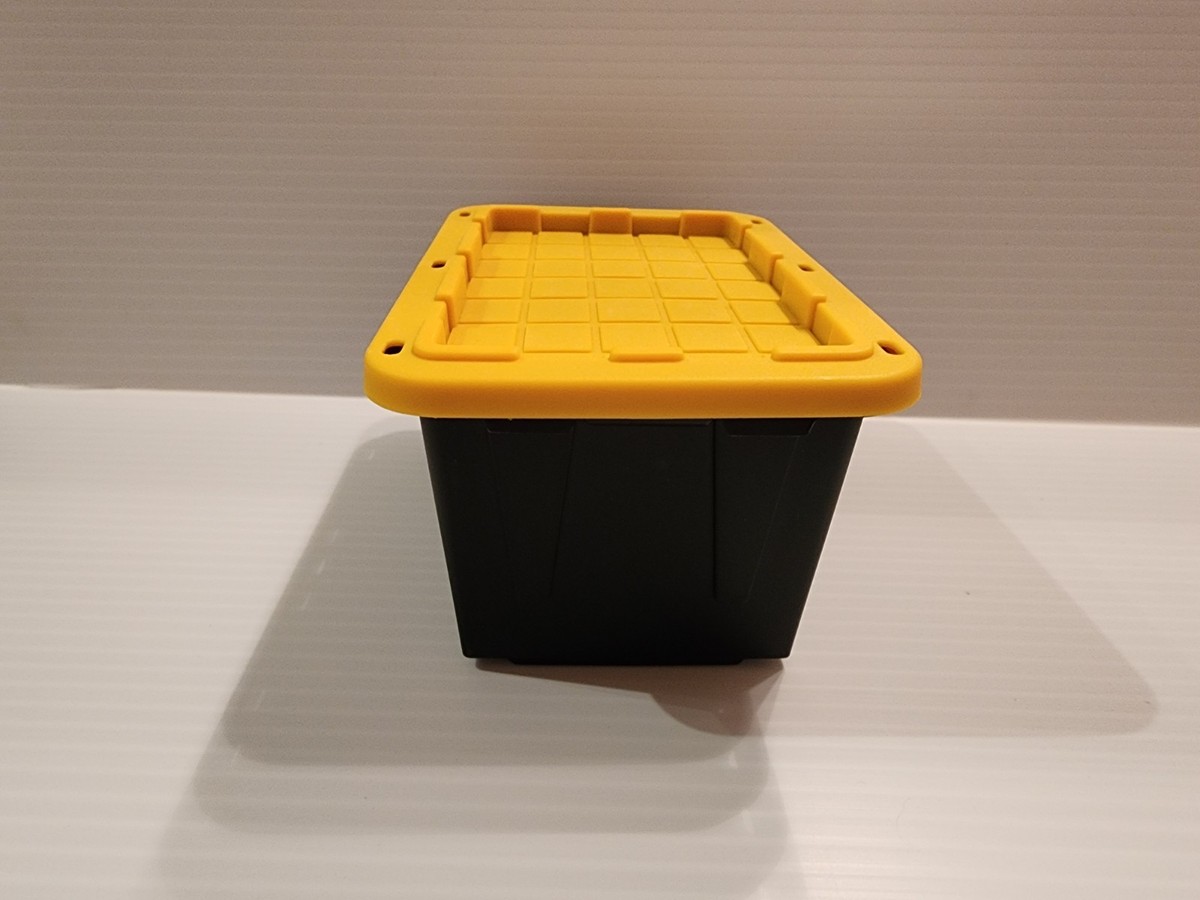 Lowes Lowe's Teeny Totes, X-Small, .38 Quarts, Black Tote W/Yellow