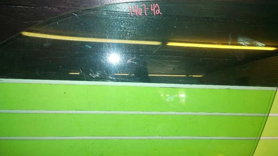 01 MERCEDES-BENZ E320 DRIVER LEFT FRONT WINDOW DOOR GLASS OEM 1467-42 - Изображение 3 из 3