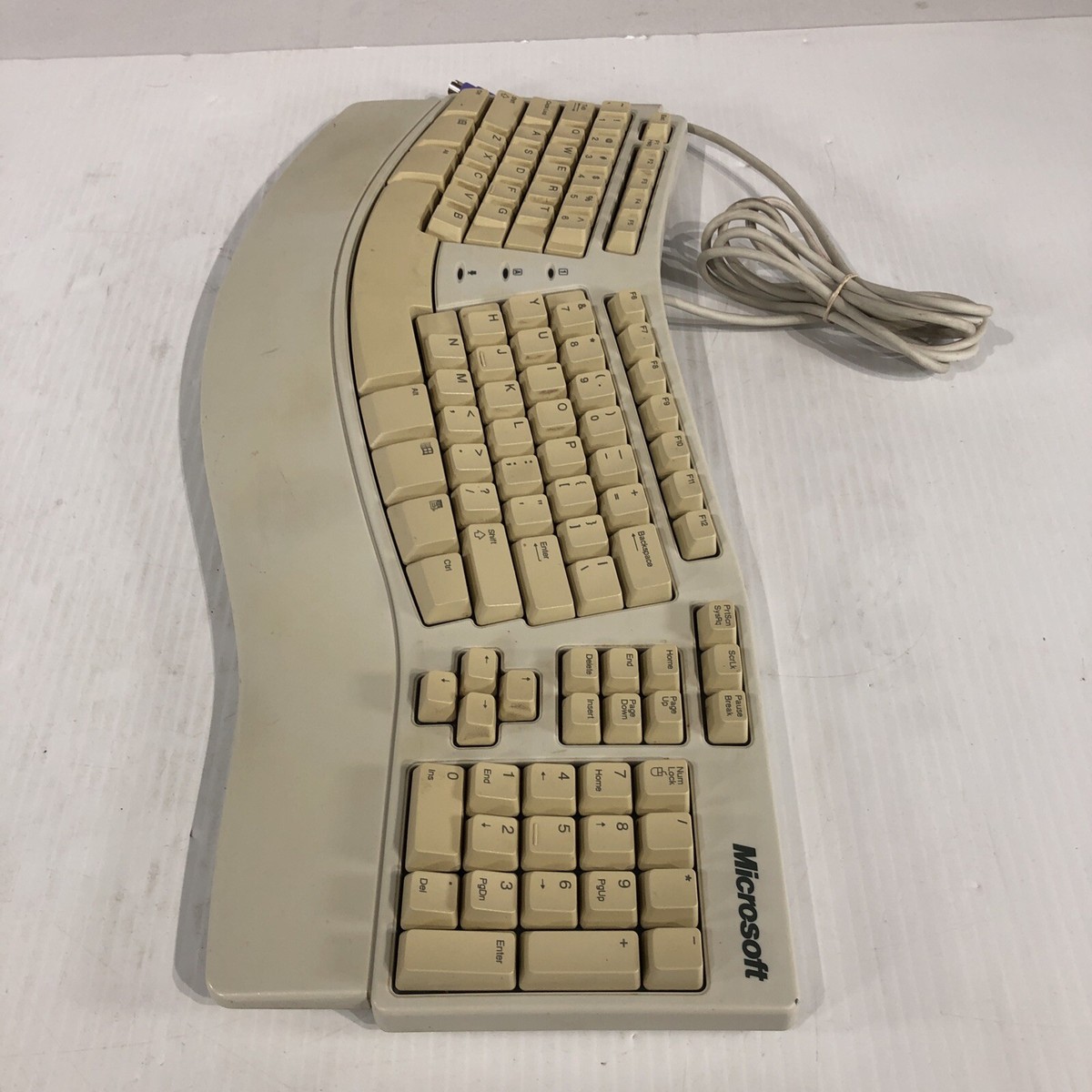 Vintage Microsoft Natural Ergonomic Keyboard Elite PS2, X04