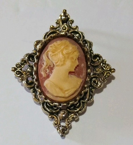 Vintage Gerry's Coral Colored Camo Brooch Gold Tone