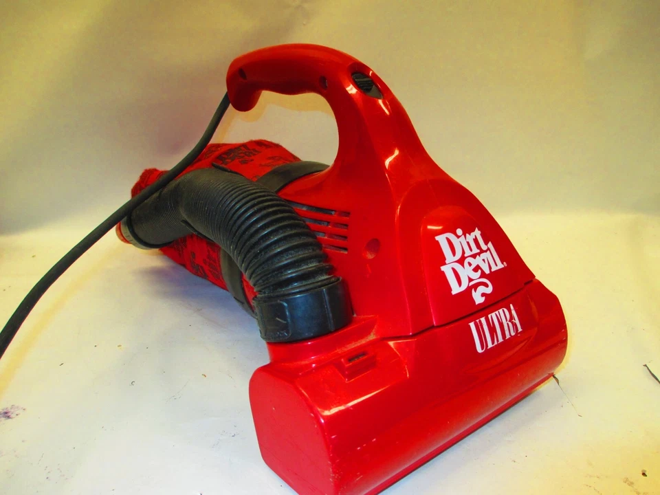 Royal Dirt Devil Ultra Hand Handheld Vacuum Red M08230 D Tested Works Great - Image 2 of 4