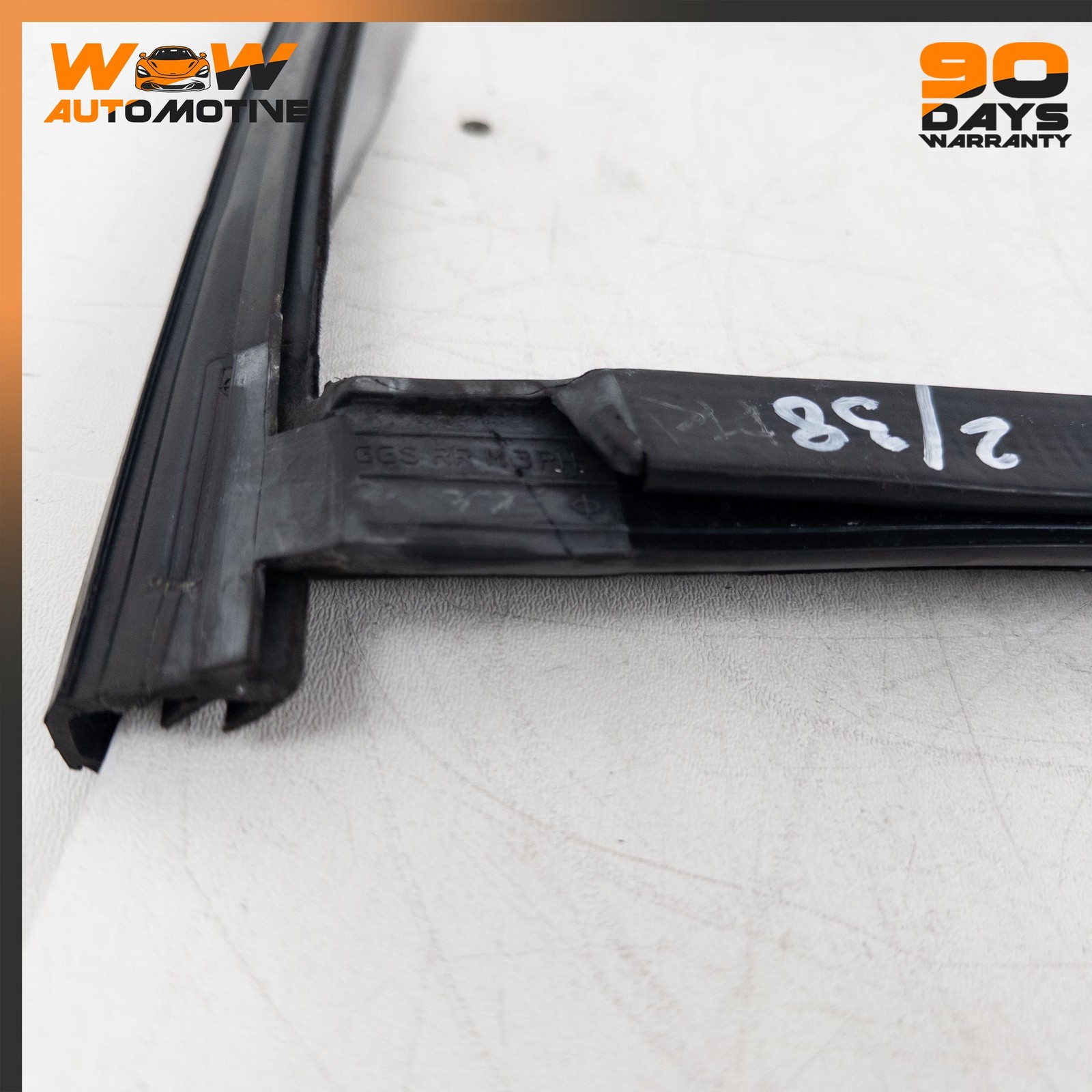 14-19 BENTLEY FLYING SPUR REAR RIGHT DOOR WINDOW SEAL WEATHER STRIP OEM