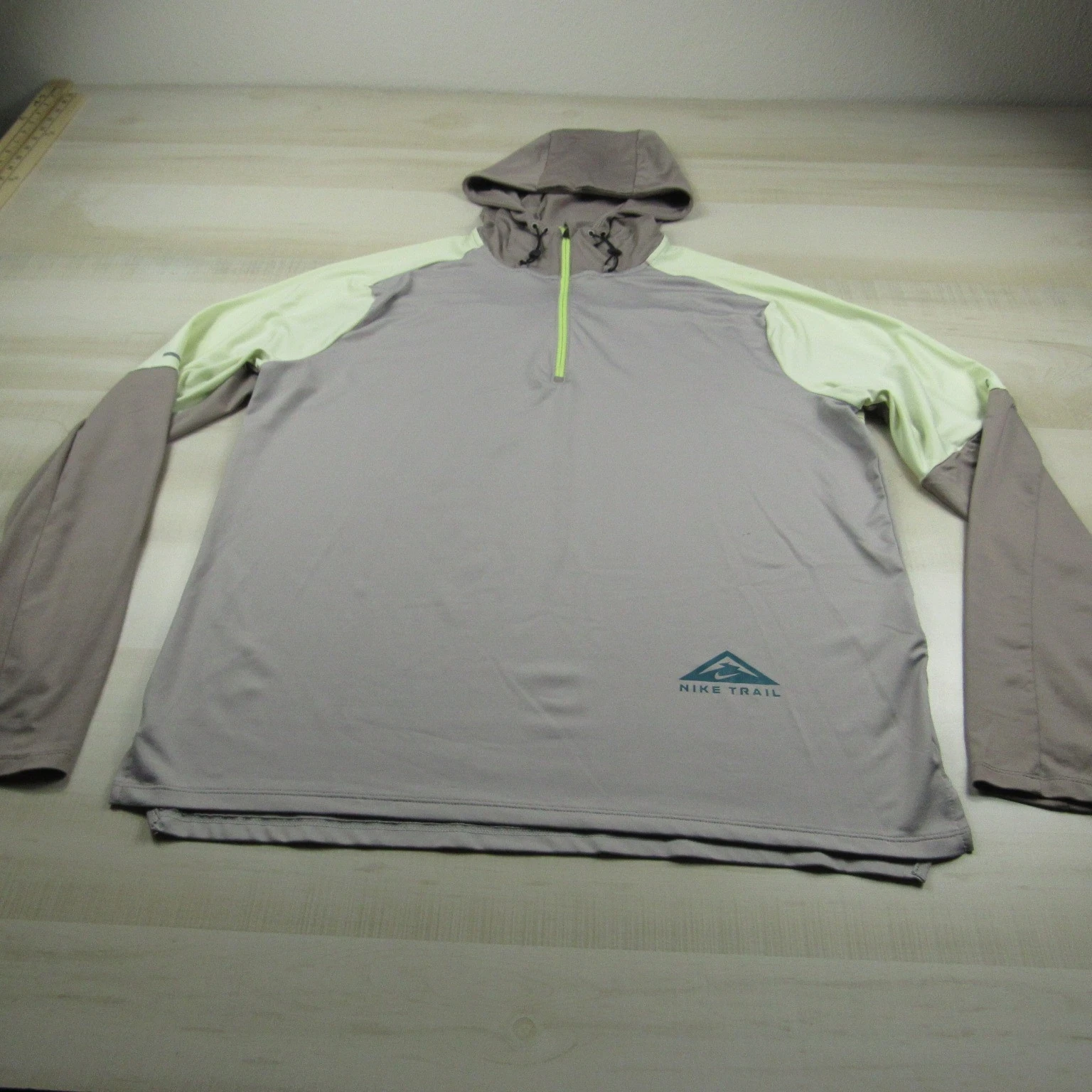 Nike Trail Shirt Mens Large Gray Green Drifit Zip Hoodie Lightweight Outdoor