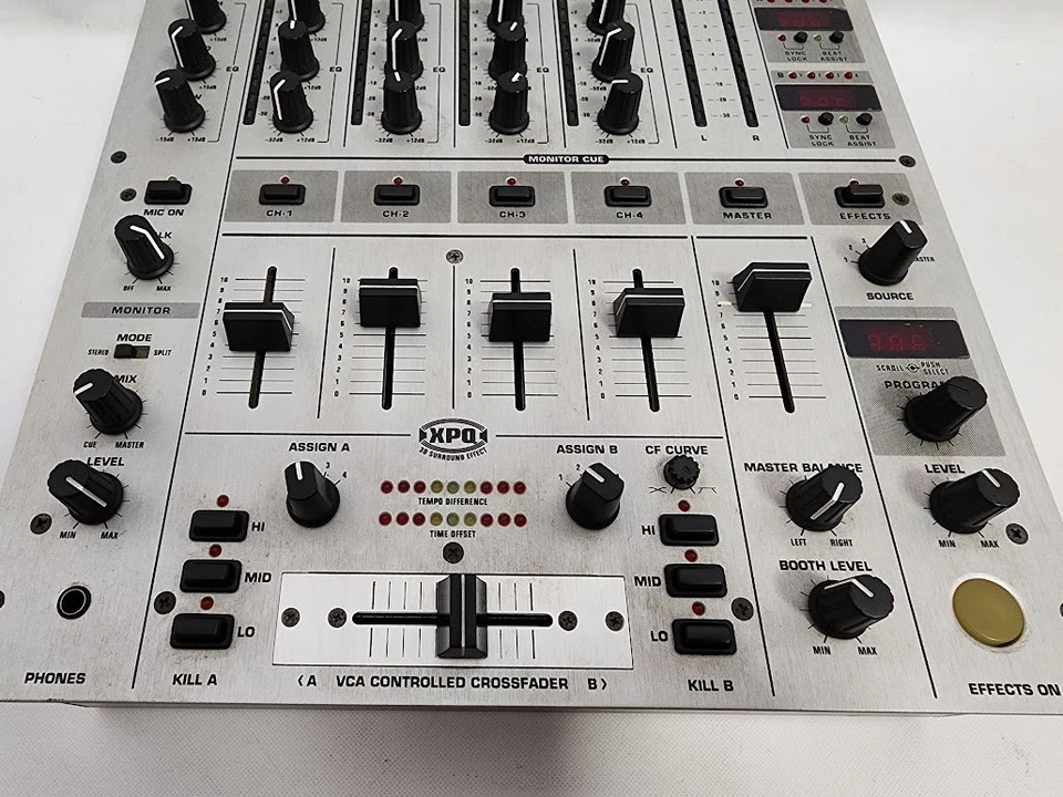 Behringer DJX700 Professional DJ Mixer 5-Channel 5ch Digital - Image 3 of 4