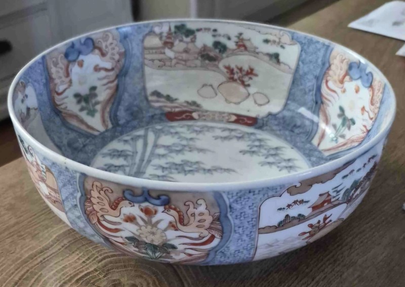 19TH CENTURY JAPANESE LARGE IMARI BOWL DISH POLYCHROME DECORATION 10" X 4" LOOK!