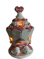 Cupcakes and Cashmere Valentines Day LED Gingerbread Cupcake House Love Birds