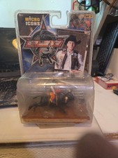 Micro Icons PBR Pro Bull Riders JW Hart & Night Life Series 1 (2004) M1