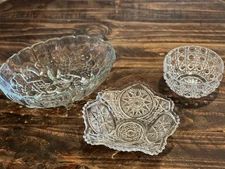 Ruffle Edge Clear Pressed Glass Bowl Vintage Vegetable Bowl Crystal Bowls