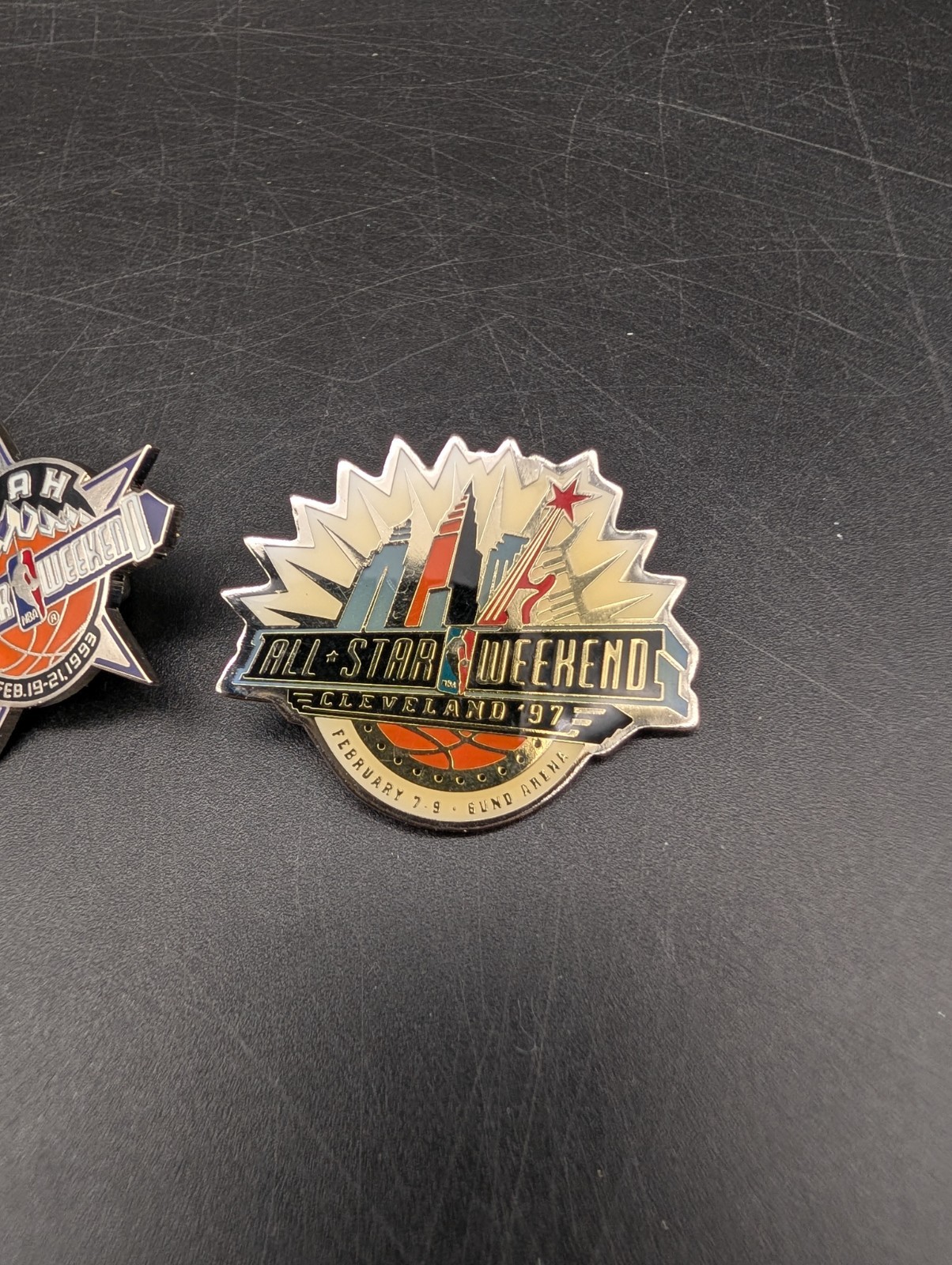 Lot Of 6 NBA All Star Game Pins Jordan Bryant 1990 1993 1994 1996 1997 thumbnail 3