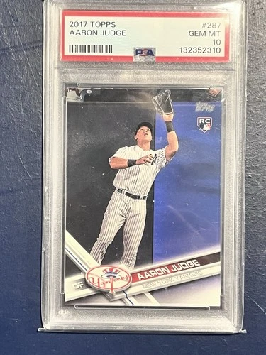 2017 Topps #287 AARON JUDGE Rookie PSA 10 GEM MT Catching NY Yankees RC