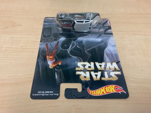 2016 Hot Wheels Pop Culture “Star Wars” ‘34 Chrysler Airflow w/ Real Riders Read - Picture 6 of 7