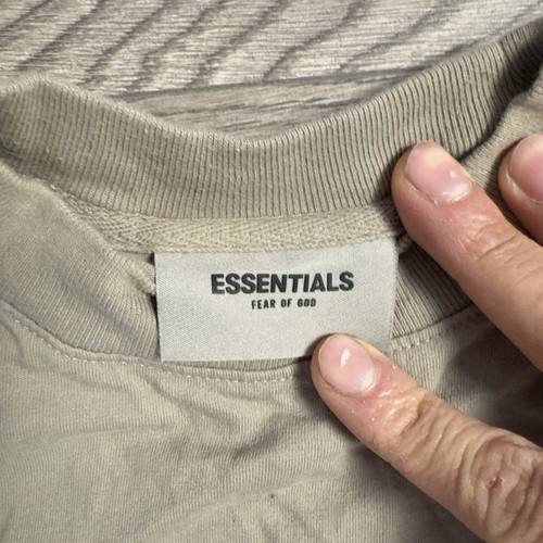 Essentials Fear Of God Kids shirt (Sz 8m) Small Stain And Bleach Mark - Picture 5 of 8