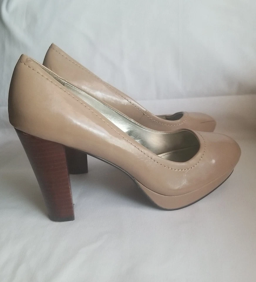 Style&co. Zapatos de salón Ursula para mujer plataforma color beige arcilla talla 8 Foto 2 de 4