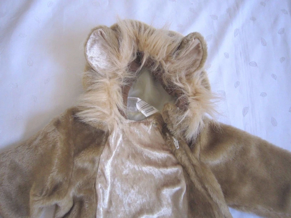 Cute One Piece Suit Fully Lined Tan Fur Lion Halloween Costume Size 12 Months - Image 2 of 4