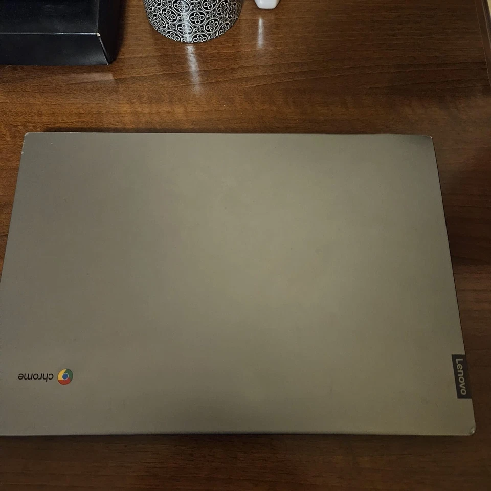 Lenovo 14e Chromebook 14" (AMD A4-9120C, 4GB RAM, 64GB eMMC) Notebook - Mineral - Immagine 4 di 4