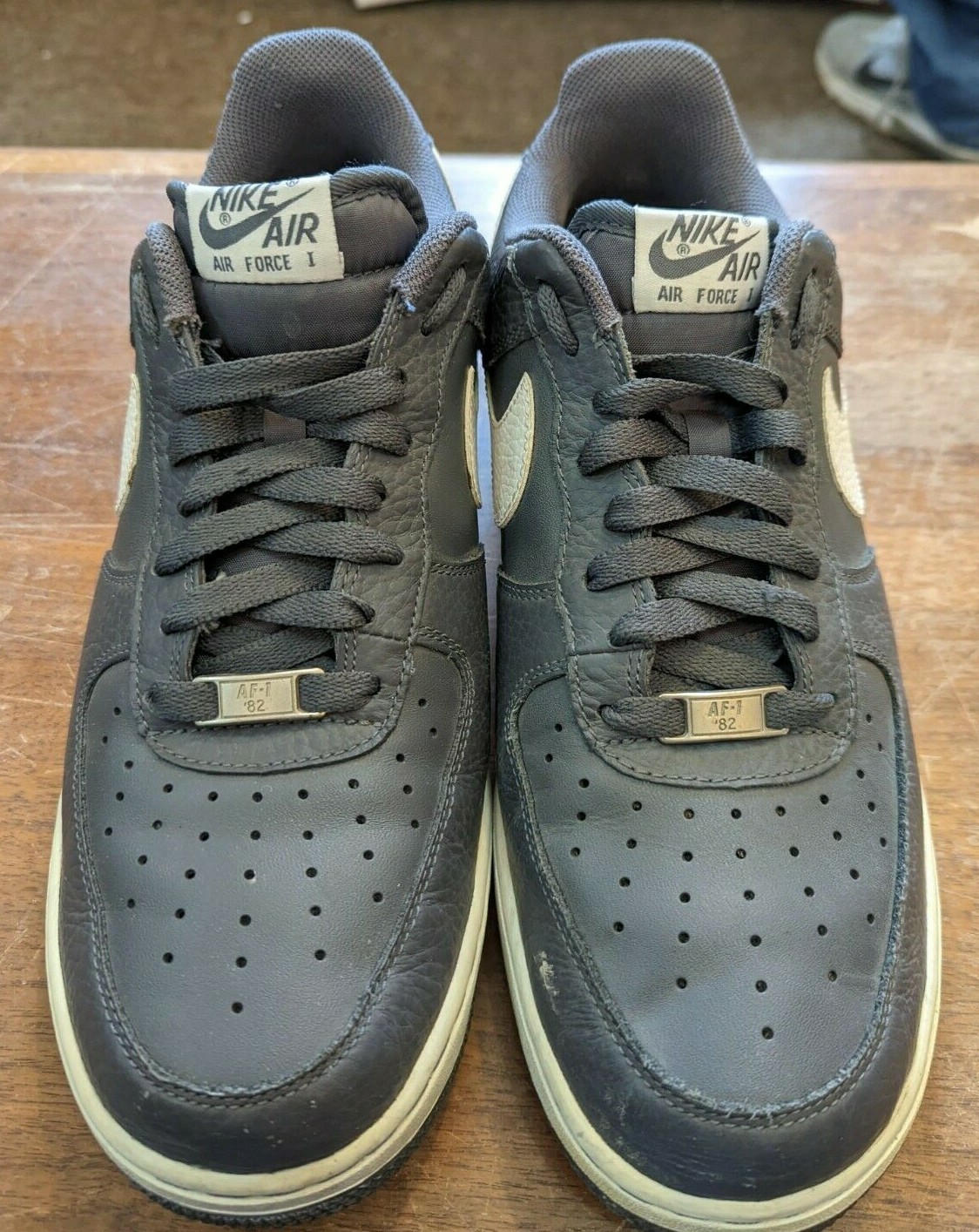 Nike Air AF1 \u0026#039;82 Black Leather Low Sneaker White Swoosh Men Size 10.5  488298-018 | eBay