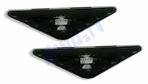 Assemblaggi di indicatori di direzione per auto