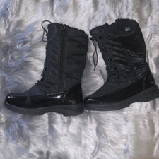 Totes snow boots. Size 2.