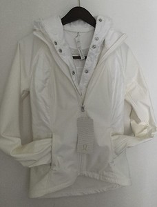 lululemon softshell jacket