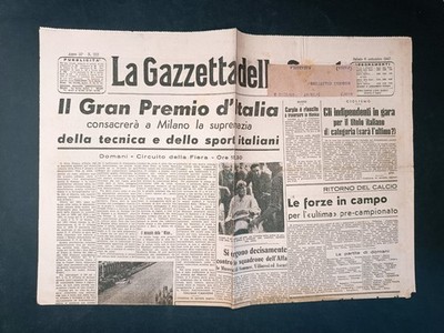 Sheet La Gazzetta dello Sport No. 212 (1947) Carpio crosses the sleeve