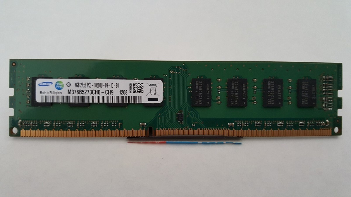 Samsung 4GB PC3-10600 DDR3-1333MHz non-ECC Unbuffered CL9