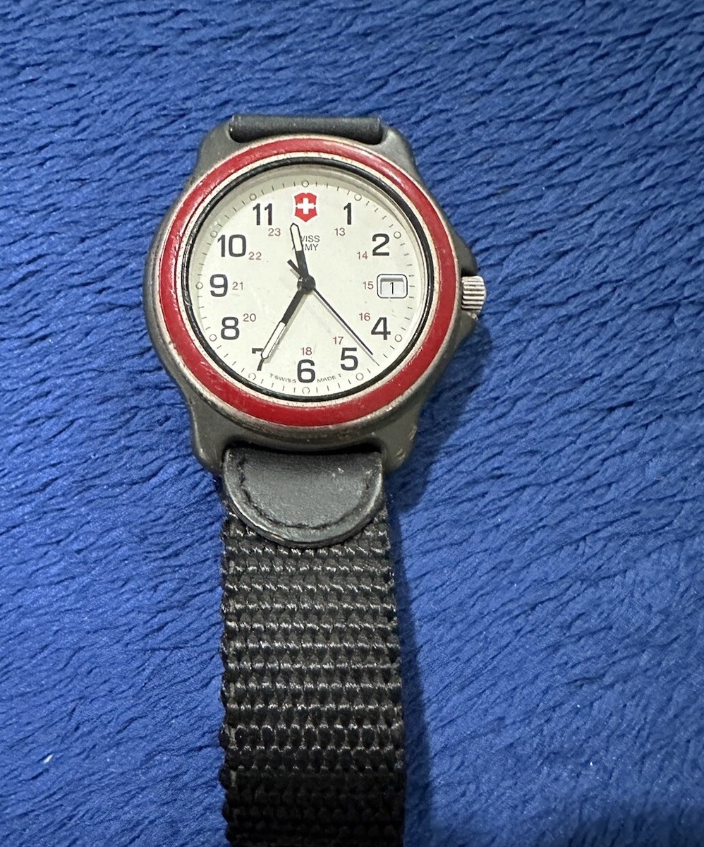 Vtg SWISS ARMY BRAND'Marlboro Adventure Team' Swiss Army