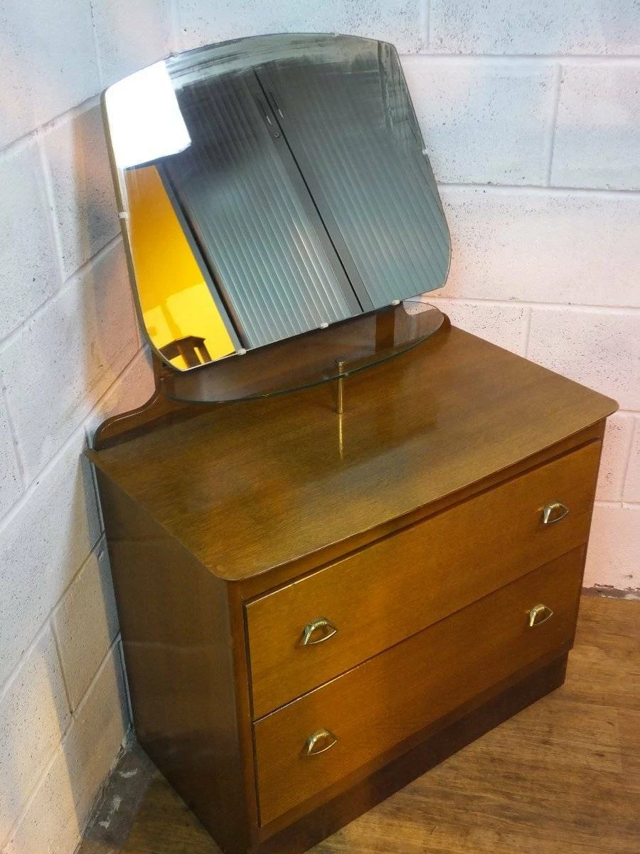 LEBUS OAK DRESSING TABLE CHEST Of 2 DRAWERS With GLASS SHELF