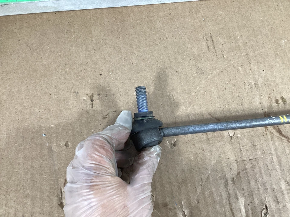 2008-2015 BMW 535I 528I 550I xDrive estabilizador de link de barra oscilante frontal 6777319 fabricante de equipamento original. - Imagem 4 de 4