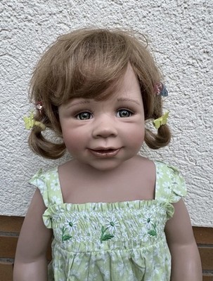 Künstlerpuppe BLÜMCHEN von Monika Levenig ECHTHEITSZERTIFIKAT 