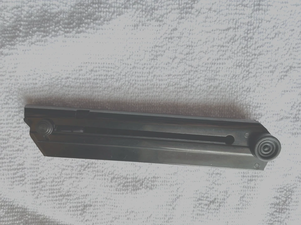 Reprodução #9 revista Luger p08 - Imagem 2 de 4