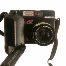 Olympus CAMEDIA C-3040 Zoom 3.3MP Digital Camera Black Retro Digicam