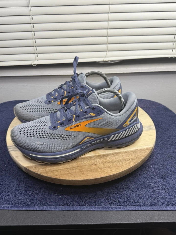 Brooks Adrenaline GTS 23 (Hombre 8.5)  Foto 3 de 4