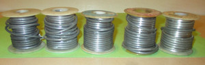 5 - ROLLS OF KESTER PLUS OTHER BRANDS OF VINTAGE SOLDER, TOTAL WEIGHT 3LB 13 OZ