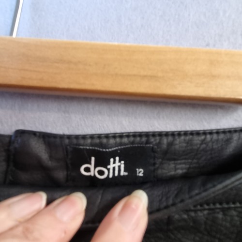Dotti Black Faux Leather Skirt 12 Floral Embroidered Edgy Feminine Grunge Goth - Picture 9 of 16