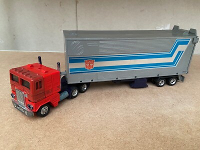 Transformers G1 1985 IGA OPTIMUS PRIME figure set RED eyes
